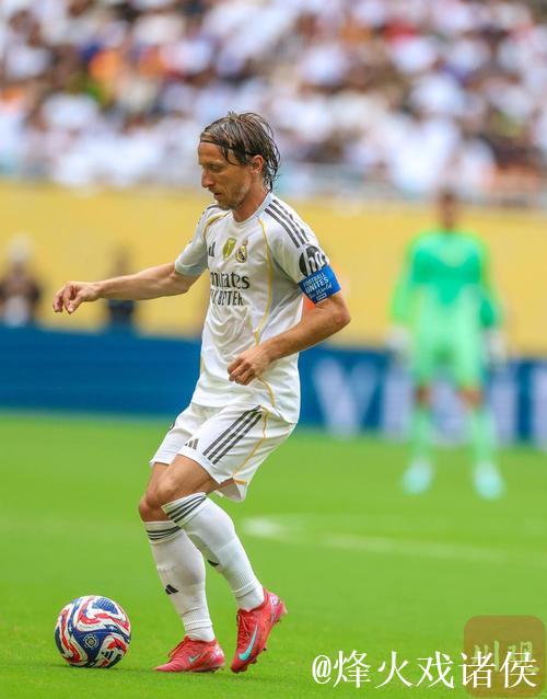 欧冠-贝林厄姆绝杀弗拉霍维奇错失良机 皇马1-0力克尤文